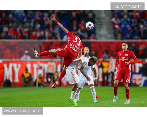 英超焦点战埃佛顿主场迎战西汉姆联全力争胜展现实力